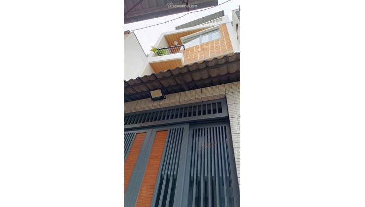 Bán nhà ở đường Phạm Hùng - Quận 8 - Thành Phố Hồ Chí Minh